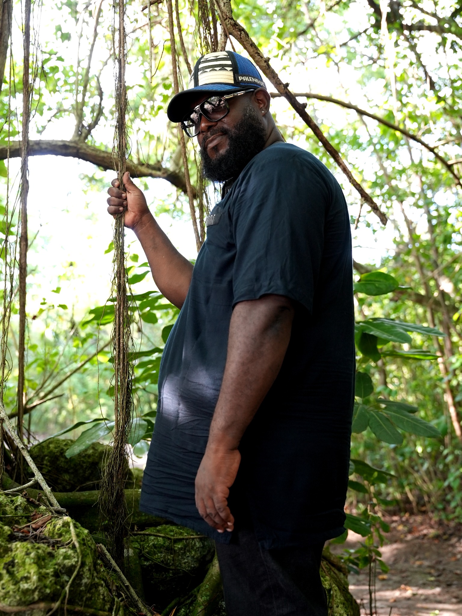 Jean-Michel SAMBA al aire libre